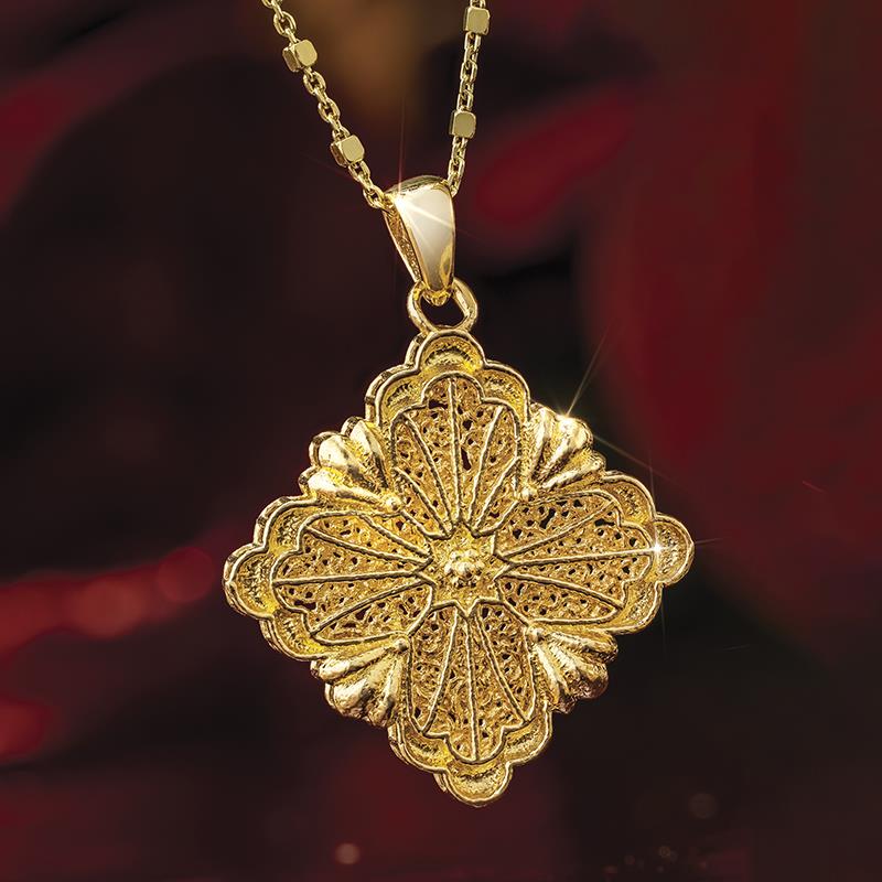 Venetian Romance Pendant and Chain
